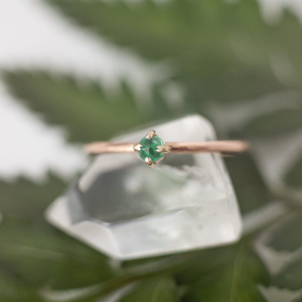 Natural rose cut Zambian emerald gemstone ring - luxe.zen