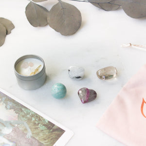 Ethically sourced crystal kit for mom