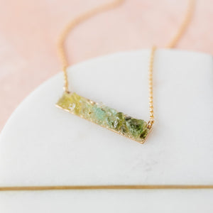 
            
                Load image into Gallery viewer, Green ombre necklace 
            
        