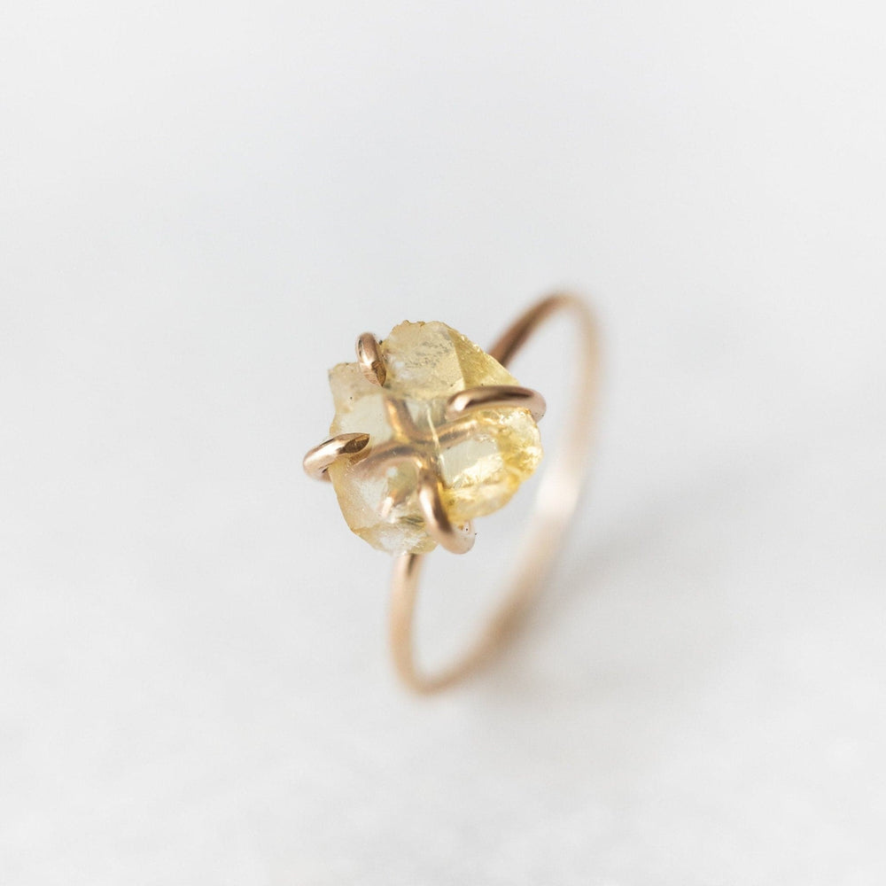 
            
                Load image into Gallery viewer, Raw citrine gemstone solitaire ring - luxe.zen
            
        