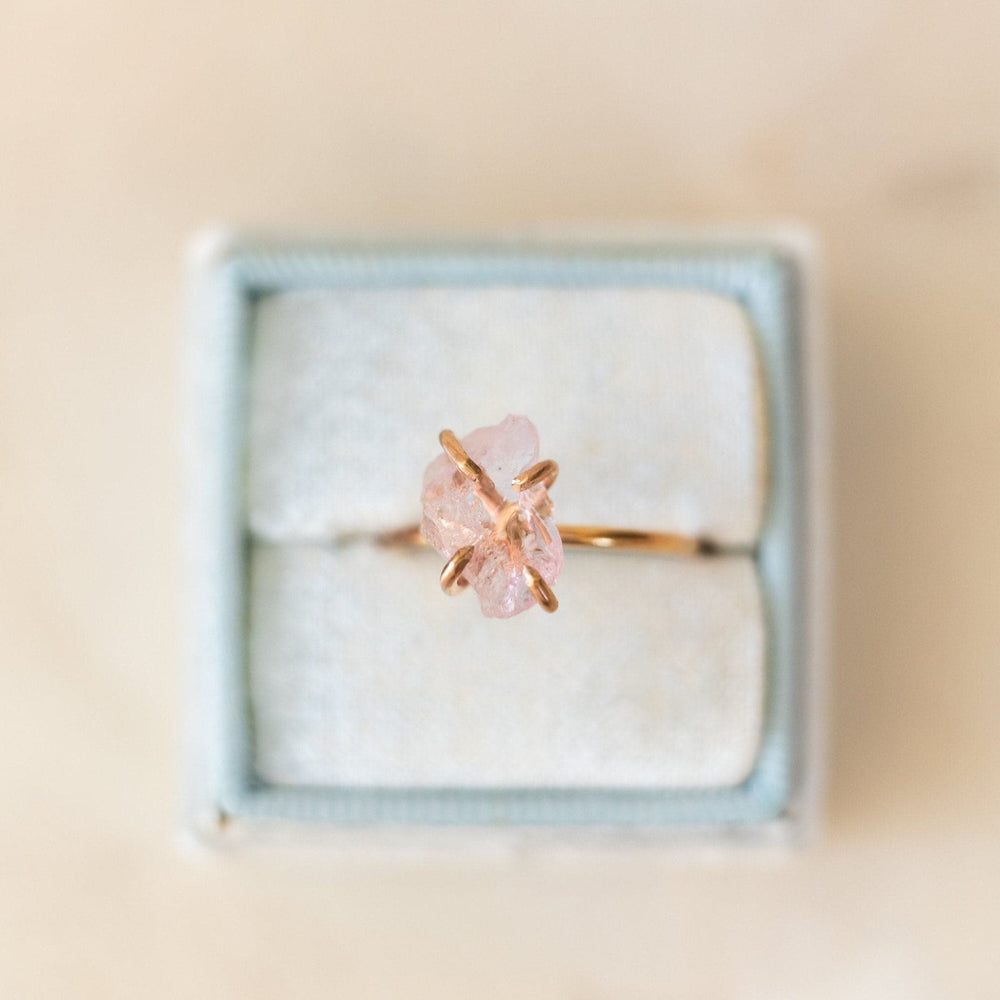 Raw morganite gemstone ring - luxe.zen